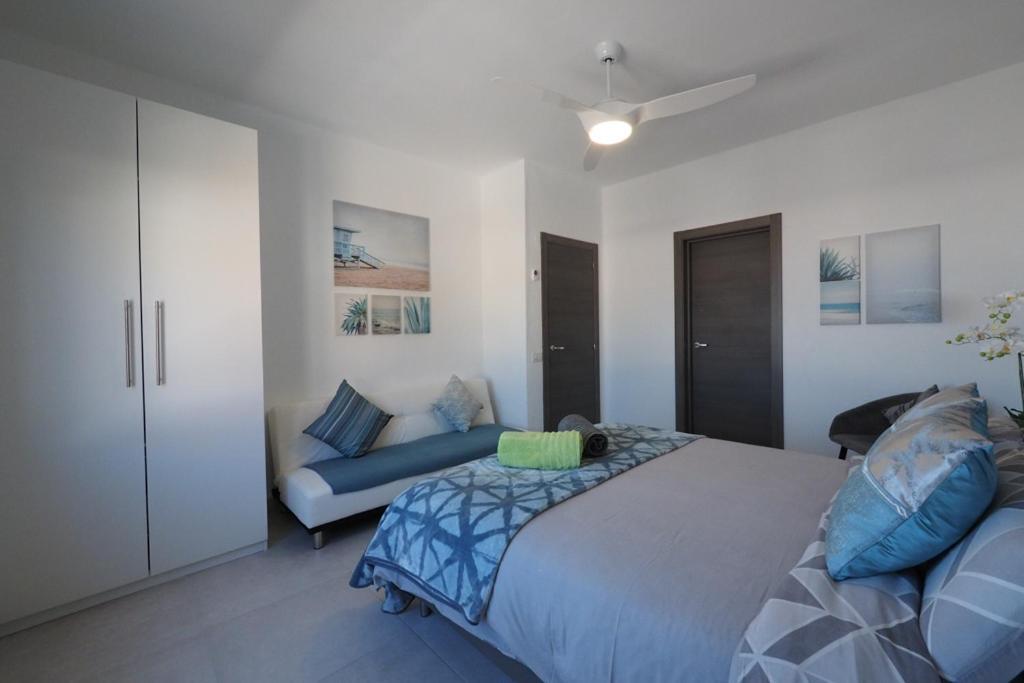 Private Apartment With Mountain And Sea Views, La Asomada, Lanzarote Tias Bagian luar foto